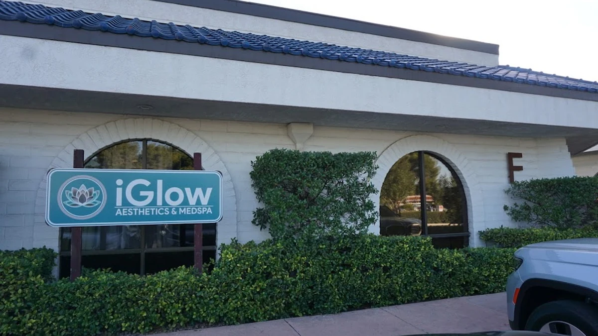 Featured image for iGlow Aesthetics and Med Spa